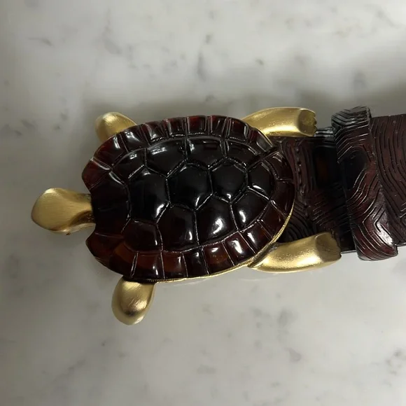 Vintage Carlisle Turtle Belt Medium Dark Brown Gold - Picture 4 of 9